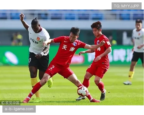 兹沃勒中场核心状态回暖,助力球队强势冲击赛季荣誉 兹沃勒中场核心状态回暖,助力球队强势冲击赛季荣誉