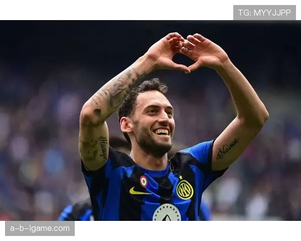 恰尔汗奥卢职业生涯高光时刻回顾:关键进球与中场统治力持续提升 恰尔汗奥卢职业生涯高光时刻回顾:关键进球与中场统治力持续提升